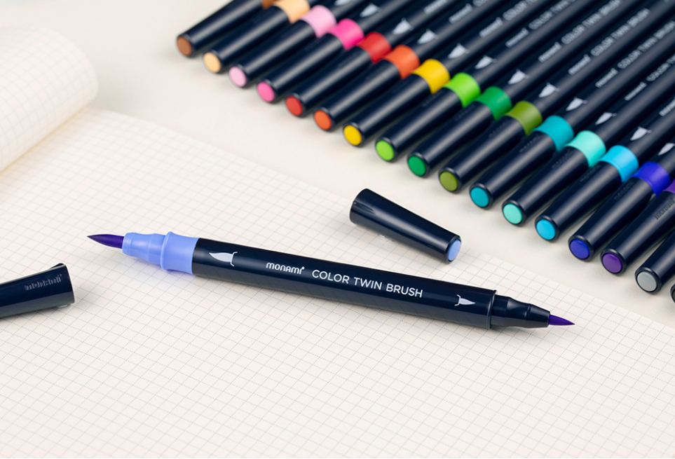 monami twin brush pen